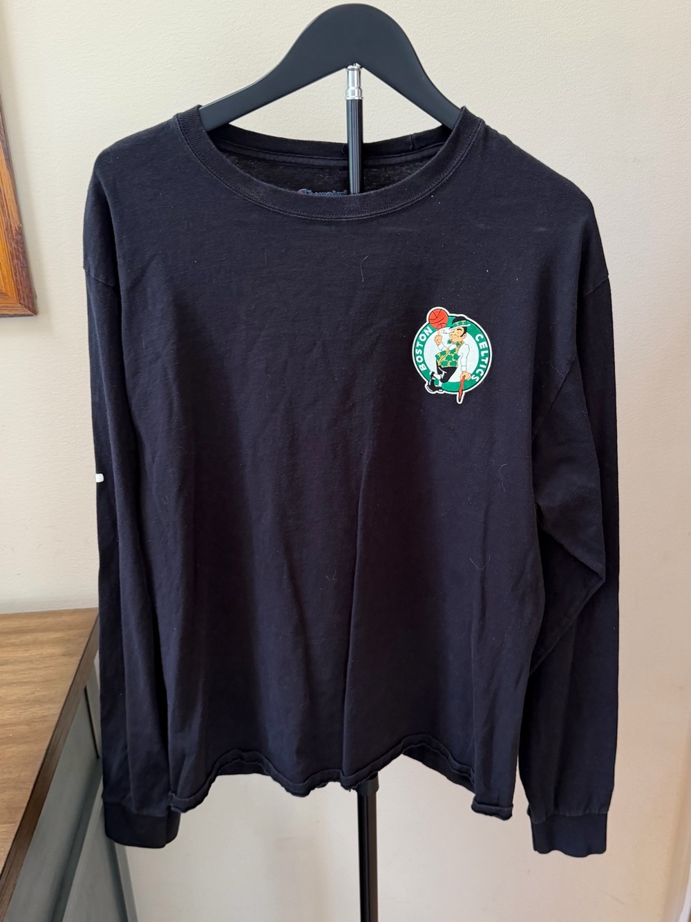 Champion Boston Celtics Long Sleeve Shirt Mens Large NBA Logo Basketball Tee - Picture 1 of 7